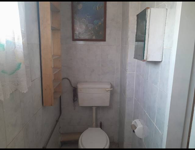 3 BEDROOM HOUSE FOR SALE IN OOS EINDE